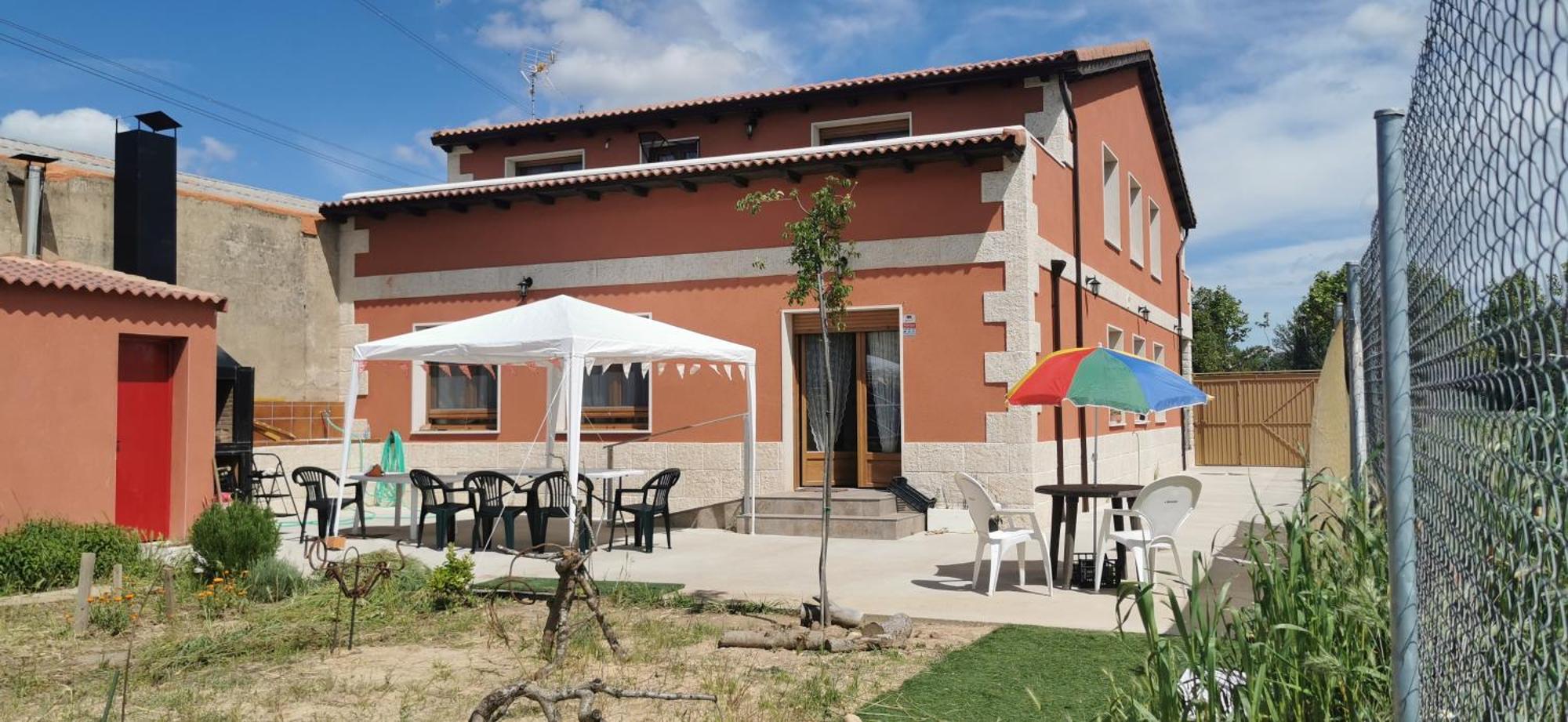 Chalet De Artistas Vadocondes Exteriér fotografie